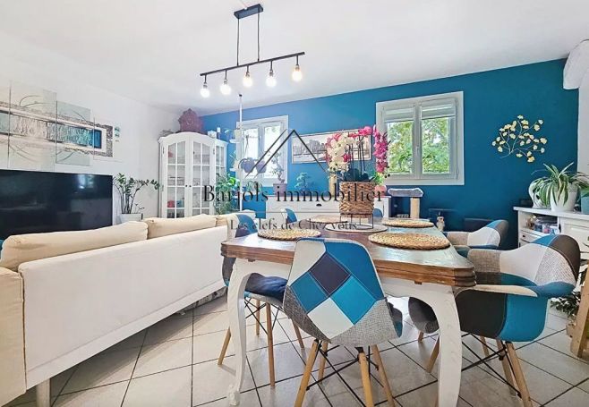 A louer APPARTEMENT T4 95 M2  BARJOLS