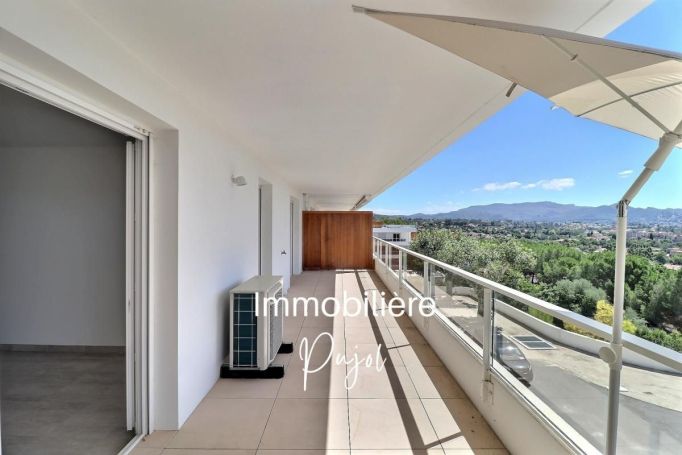 A vendre APPARTEMENT T3 avec garage 13013 Marseille