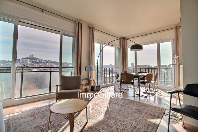 A vendre APPARTEMENT T3 Vue imprenable Vieux Port 13002 Marseille