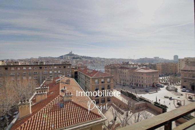 A vendre APPARTEMENT T3 Vue imprenable Vieux Port 13002 Marseille