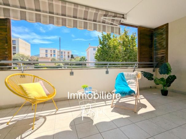 A vendre EXCLUSIVITE T3 TERRASSES + PARKING AU 41 AVENUE ZENATTI 1300 13008 Marseille