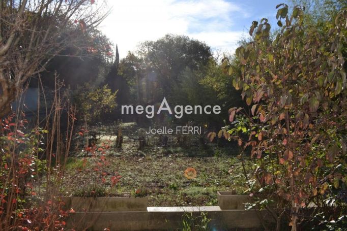 A louer MAISON  6 PIECES 143 M2  COURNANEL