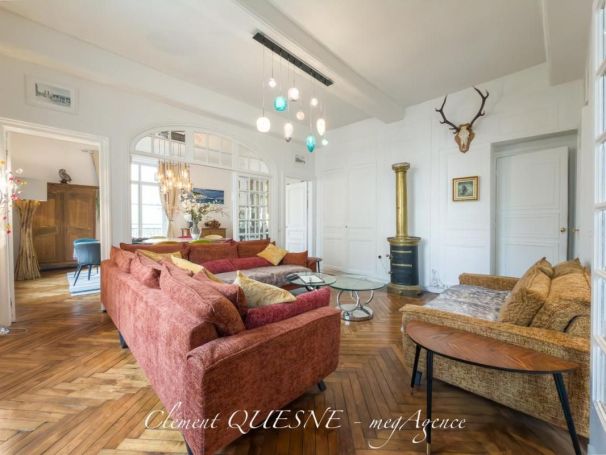 A louer APPARTEMENT DE PRESTIGE T6 194 M2 BORD DE MER DIEPPE