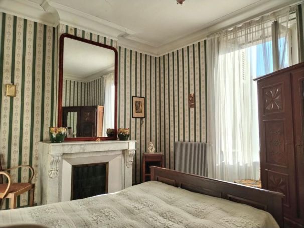 MAISON  DE MAîTRE  SAINT COUAT D AUDE