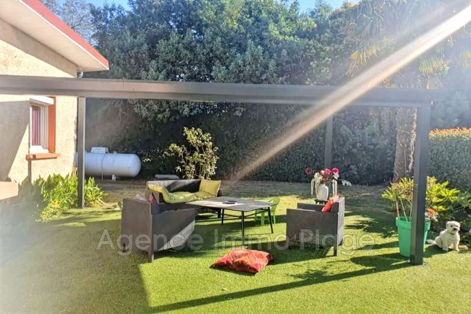 A vendre MAISON  4 PIECES 178 M2  SAINT VIVIEN DE MEDOC campagne