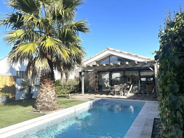 A louer MAISON CONTEMPORAINE BORD DE MER SAINT GILLES CROIX DE VIE