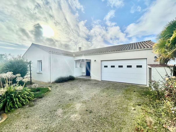 A louer MAISON  CONTEMPORAINE  LE BERNARD