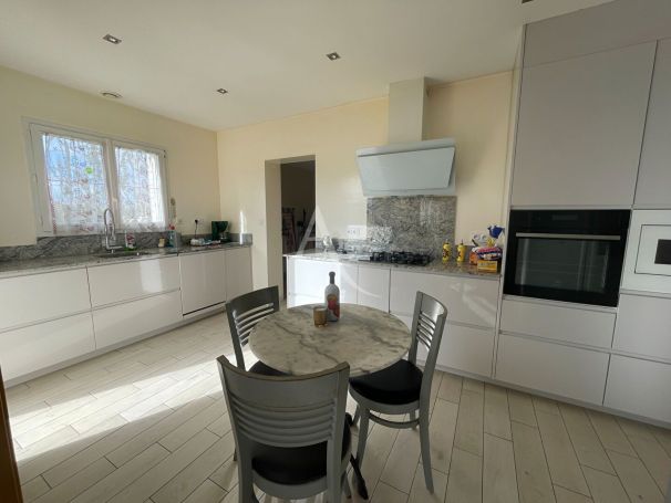 A louer MAISON  CONTEMPORAINE  LE BERNARD