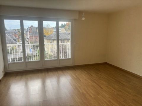 A louer APPARTEMENT T2 50 M2  LISIEUX