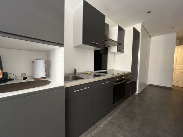 A louer APPARTEMENT NEUF T2 46 M2 BORD DE MER MARTIGUES