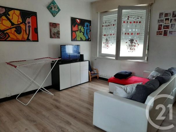 A louer APPARTEMENT T5 100 M2 BORD DE MER MONTREUIL SUR MER