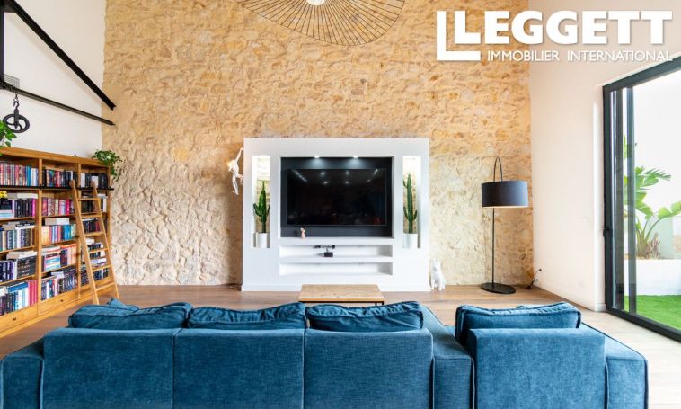 A louer LOFT  CONTEMPORAINE  COURSAN