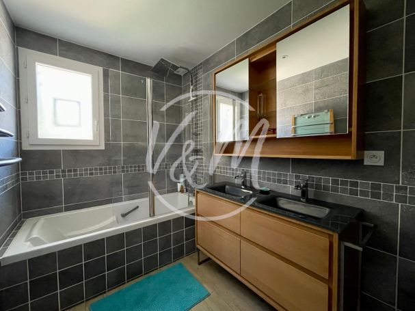 A vendre Jolie maison contemporaine 5 pieces  Audenge