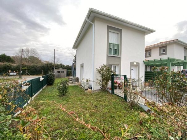 A louer MAISON  4 PIECES 95 M2  BENESSE MAREMNE