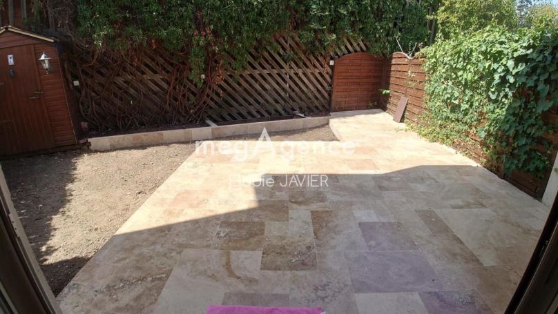 A louer MAISON  5 PIECES 90 M2  BEGLES