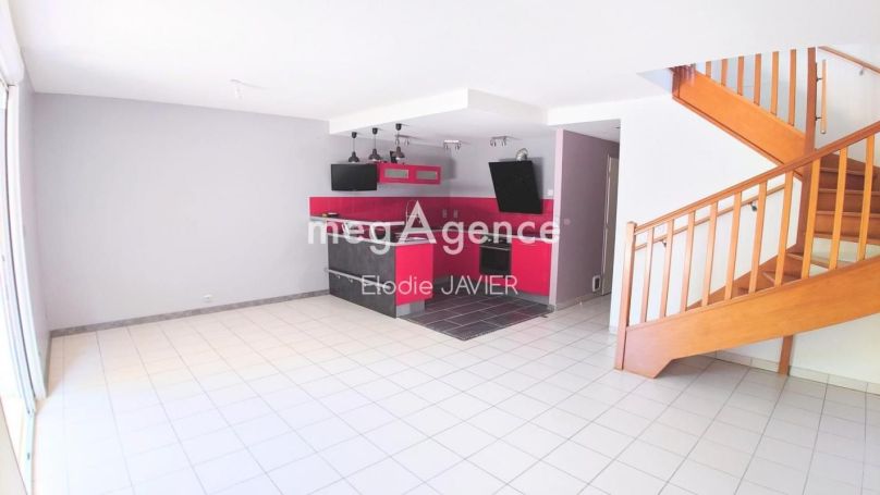 A louer MAISON  5 PIECES 90 M2  BEGLES