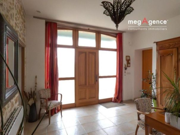 A louer MAISON  DE MAîTRE  AVRILLE