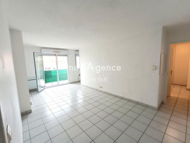 A louer APPARTEMENT T3 53 M2  LA ROCHE SUR YON