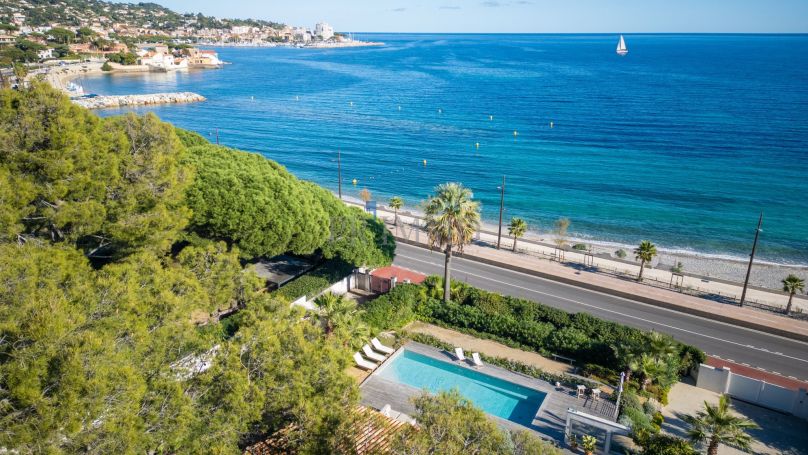 A louer MAISON  CONTEMPORAINE BORD DE MER SAINTE MAXIME