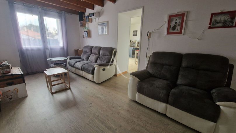 A vendre MAISON  6 PIECES 122 M2 BORD DE MER TALMONT SAINT HILAIRE