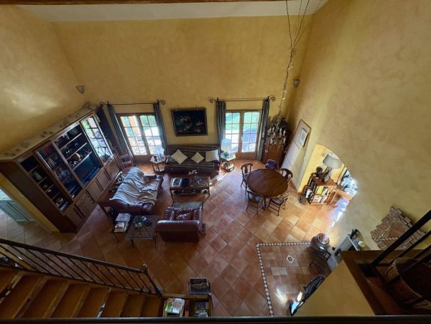 A vendre MAISON  5 PIECES 185 M2  ROCHEFORT DU GARD