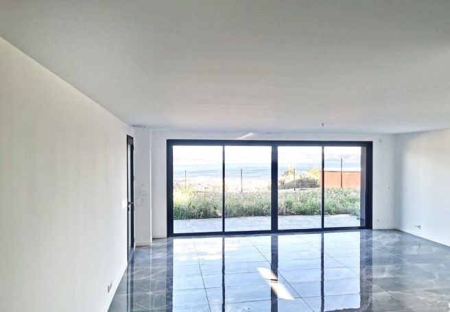 A louer APPARTEMENT DUPLEX T3 116 M2 TERRASSE VUE MER LA CIOTAT