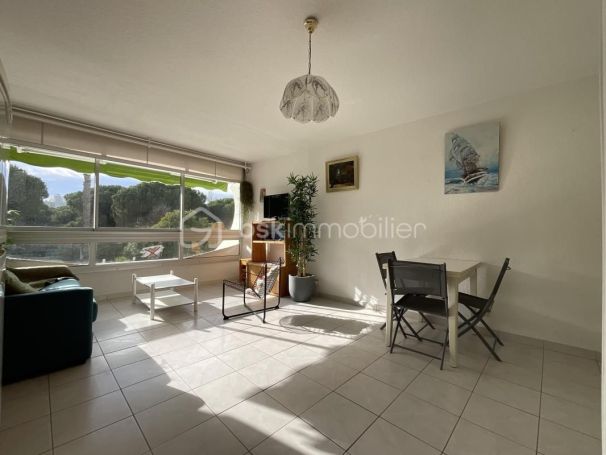 A louer STUDIO  24 M2 BORD DE MER LA GRANDE MOTTE