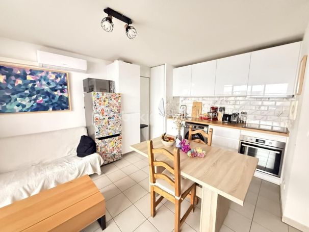 A louer APPARTEMENT T2 36 M2 TERRASSE BORD DE MER FRONTIGNAN