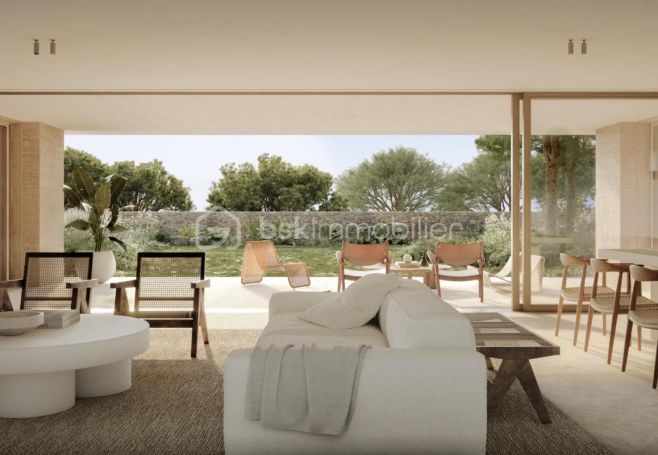 A louer APPARTEMENT DE PRESTIGE NEUF T5 172 M2 TERRASSE BORD DE MER SAINT TROPEZ