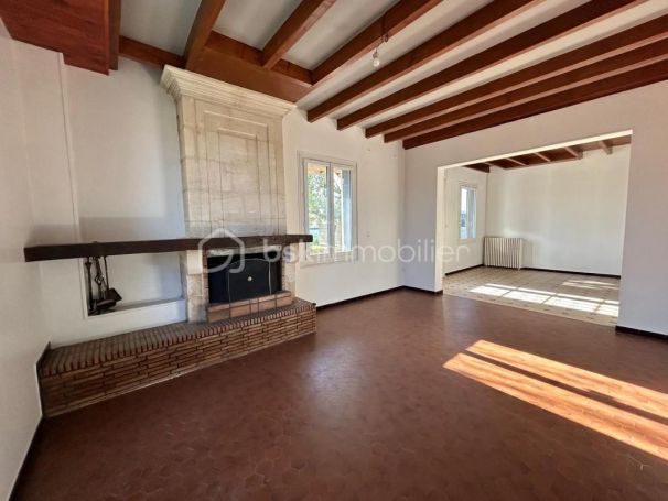 A louer MAISON  DE MAîTRE  SAINT GERVAIS