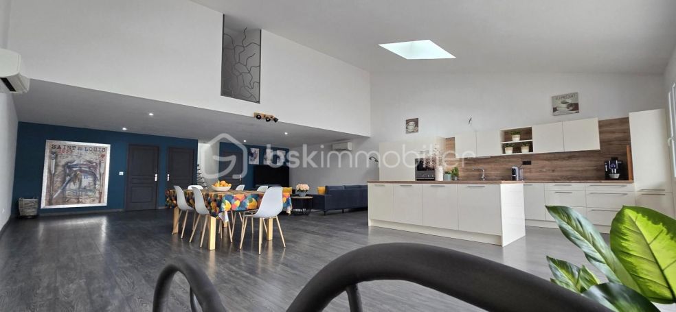 A louer MAISON  CONTEMPORAINE BORD DE MER VIAS