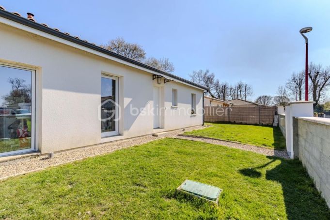 A louer MAISON  CONTEMPORAINE  SAINT ANDRE DE CUBZAC