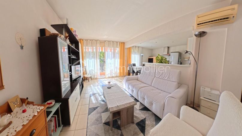 A louer APPARTEMENT T4 71 M2 BORD DE MER ANTIBES