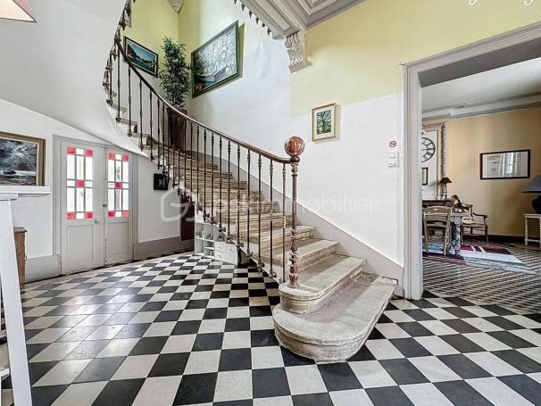 A louer MAISON  DE MAîTRE BORD DE MER MARSILLARGUES