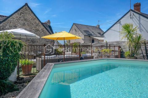 A louer LOFT  4 PIECES 108 M2 BORD DE MER GUERANDE