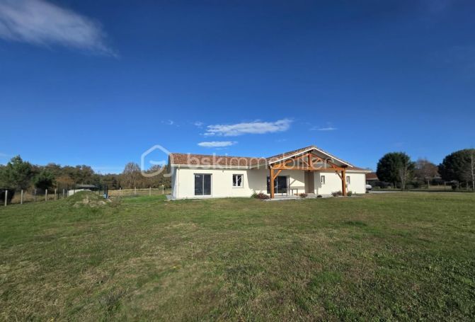 A louer MAISON  CONTEMPORAINE  LEVIGNACQ