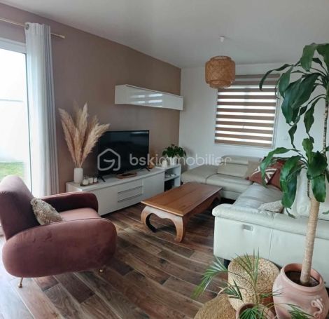 A louer MAISON  CONTEMPORAINE  IZON