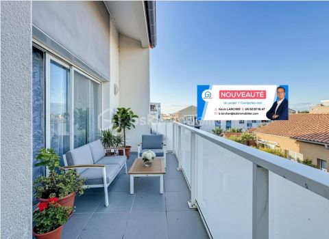 A louer APPARTEMENT DUPLEX T3 70 M2 TERRASSE BORD DE MER PALAVAS LES FLOTS