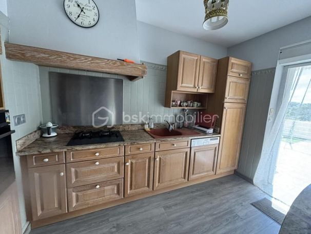 A louer MAISON  5 PIECES 105 M2  CASTELNAU DE GUERS