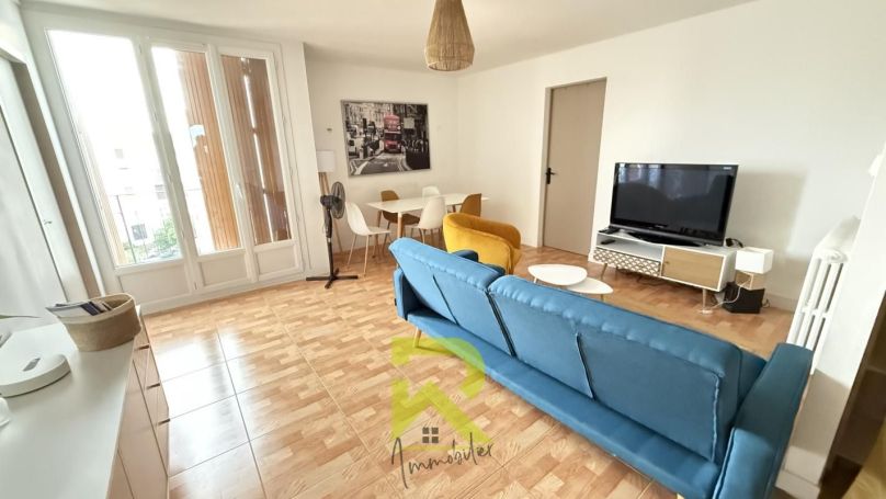 A louer APPARTEMENT T7 100 M2  PERPIGNAN