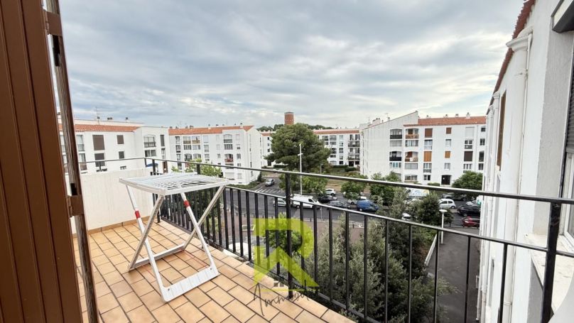 A louer APPARTEMENT T7 100 M2  PERPIGNAN