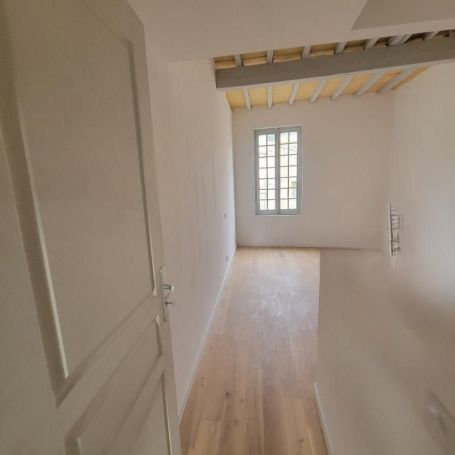 A louer APPARTEMENT T2 48 M2  PEZENAS