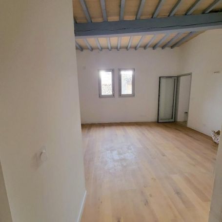 A louer APPARTEMENT T2 48 M2  PEZENAS