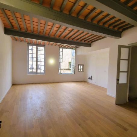 A vendre APPARTEMENT T3 80 M2  PEZENAS