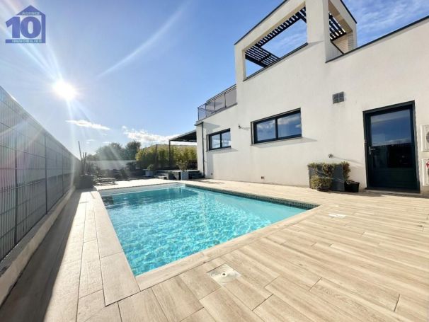 A louer MAISON  CONTEMPORAINE BORD DE MER SERIGNAN