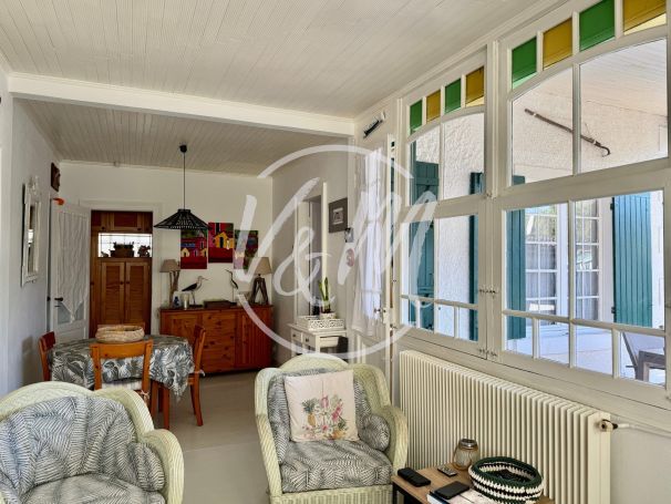 A vendre BELLE MAISON Arcachonnaise 4 PIECES BORD DE MER Andernos-les-Bains