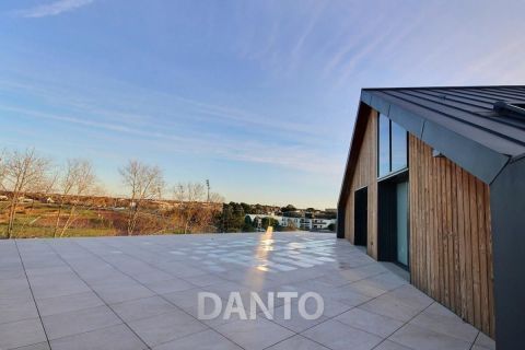 A louer PENTHOUSE DE PRESTIGE NEUF T5 152 M2 TERRASSE PLAGE à PIED PORNICHET