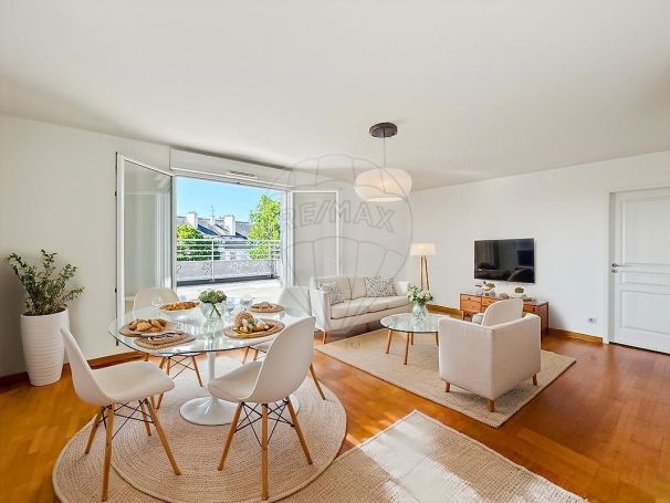 A louer APPARTEMENT T4 80 M2 TERRASSE  NANTES