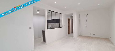 A louer APPARTEMENT T3 54 M2 BORD DE MER LA CIOTAT