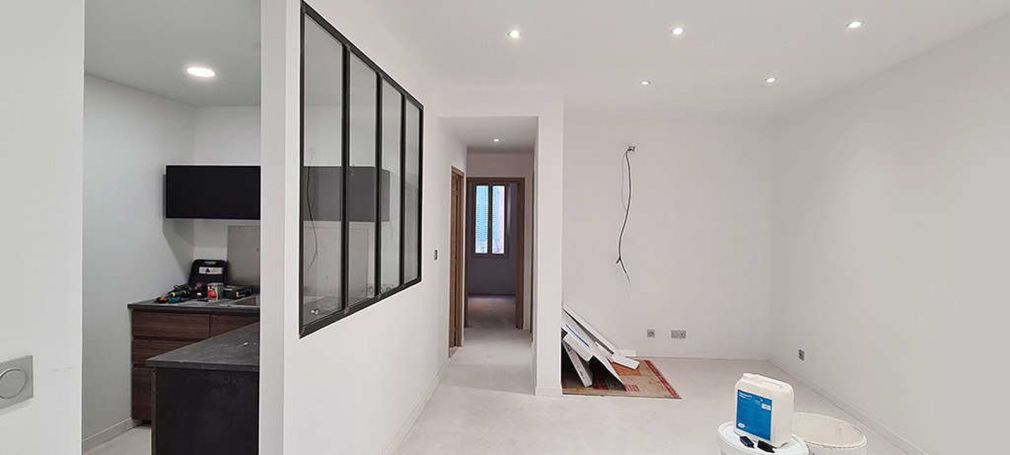 A louer APPARTEMENT T3 54 M2 BORD DE MER LA CIOTAT